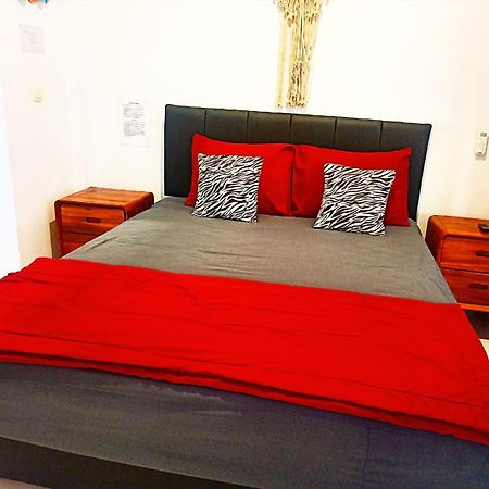 Loka Anyar Guest House Kerobokan  Ngoại thất bức ảnh
