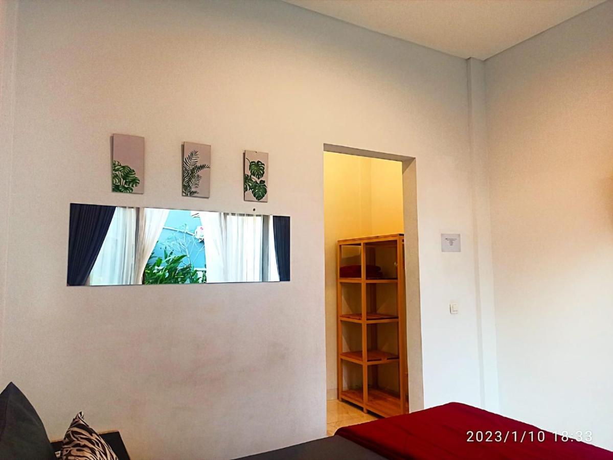 Loka Anyar Guest House Kerobokan  Ngoại thất bức ảnh