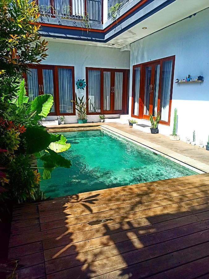 Loka Anyar Guest House Kerobokan  Ngoại thất bức ảnh